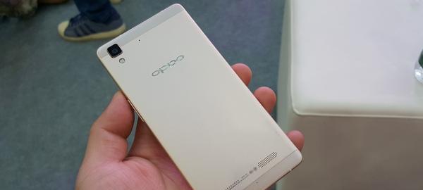 oppo31手机的使用体验及性能评测（一款功能强大，性价比高的智能手机推荐）