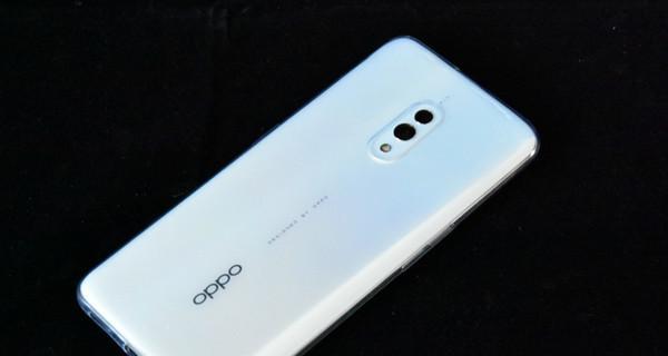 体验OPPOR827T手机的卓越性能与功能（全面解析OPPOR827T手机的强大特点与用户体验）