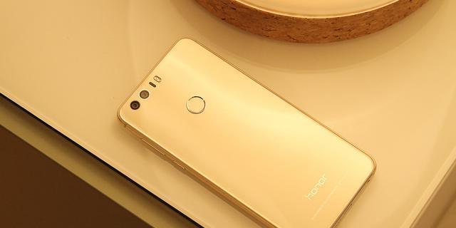 华为note8如何成为用户最佳选择（性能强大、拍照出色、外观精致，华为note8赢得用户青睐）