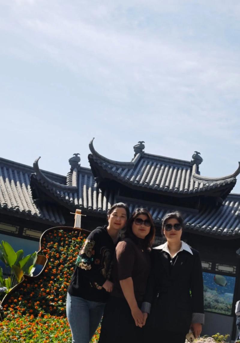 以一起游数码专营的优势与服务（为您提供全面的数码产品和优质服务）
