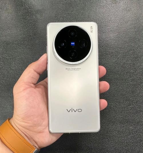 vivo手机玩游戏体验如何？（一款专为游戏而生的手机，究竟能否满足你的游戏需求？）