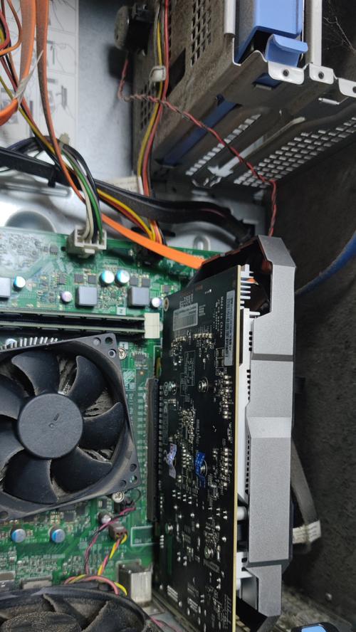 华硕GTX1050（解锁游戏潜力，带来流畅畅快体验）