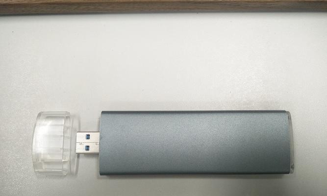使用XPSU盘安装Windows操作系统的教程（简明易懂的XPSU盘安装教程及注意事项）